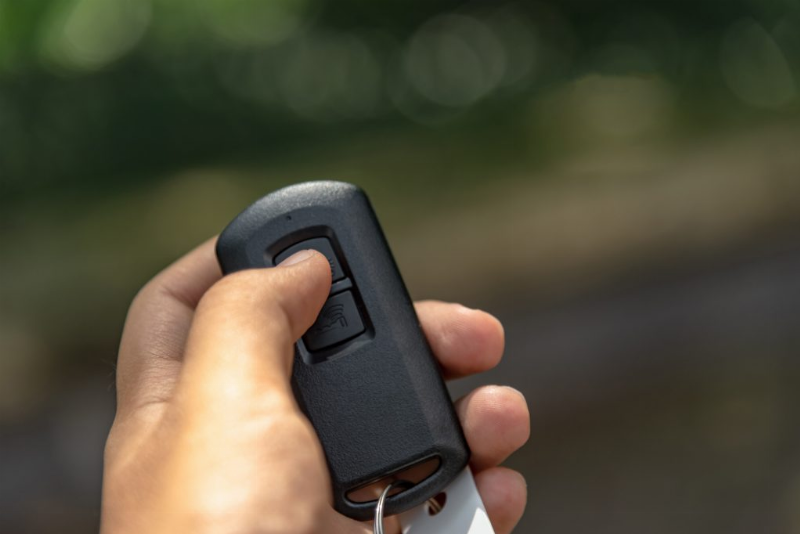 Remote xe vision smartkey va cach kiem tra pin yeu de biet cach mo xe vision tam thoi
